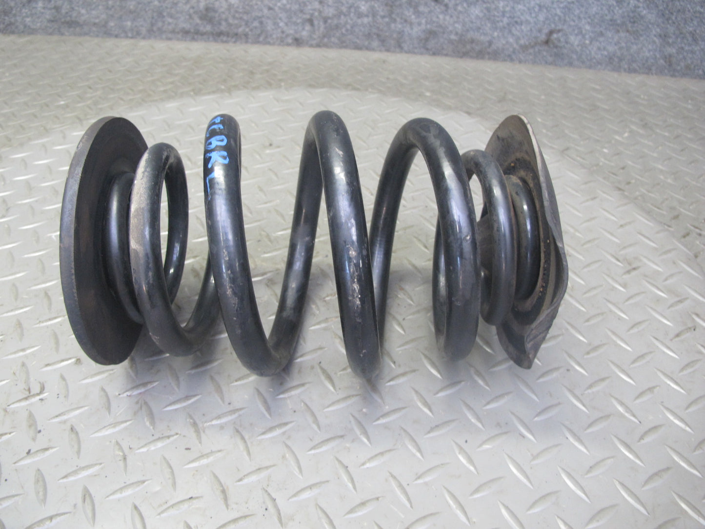 94-99 BMW E36 3-SERIES Convertible Set of 2 Rear Left & Right Coil Spring OEM