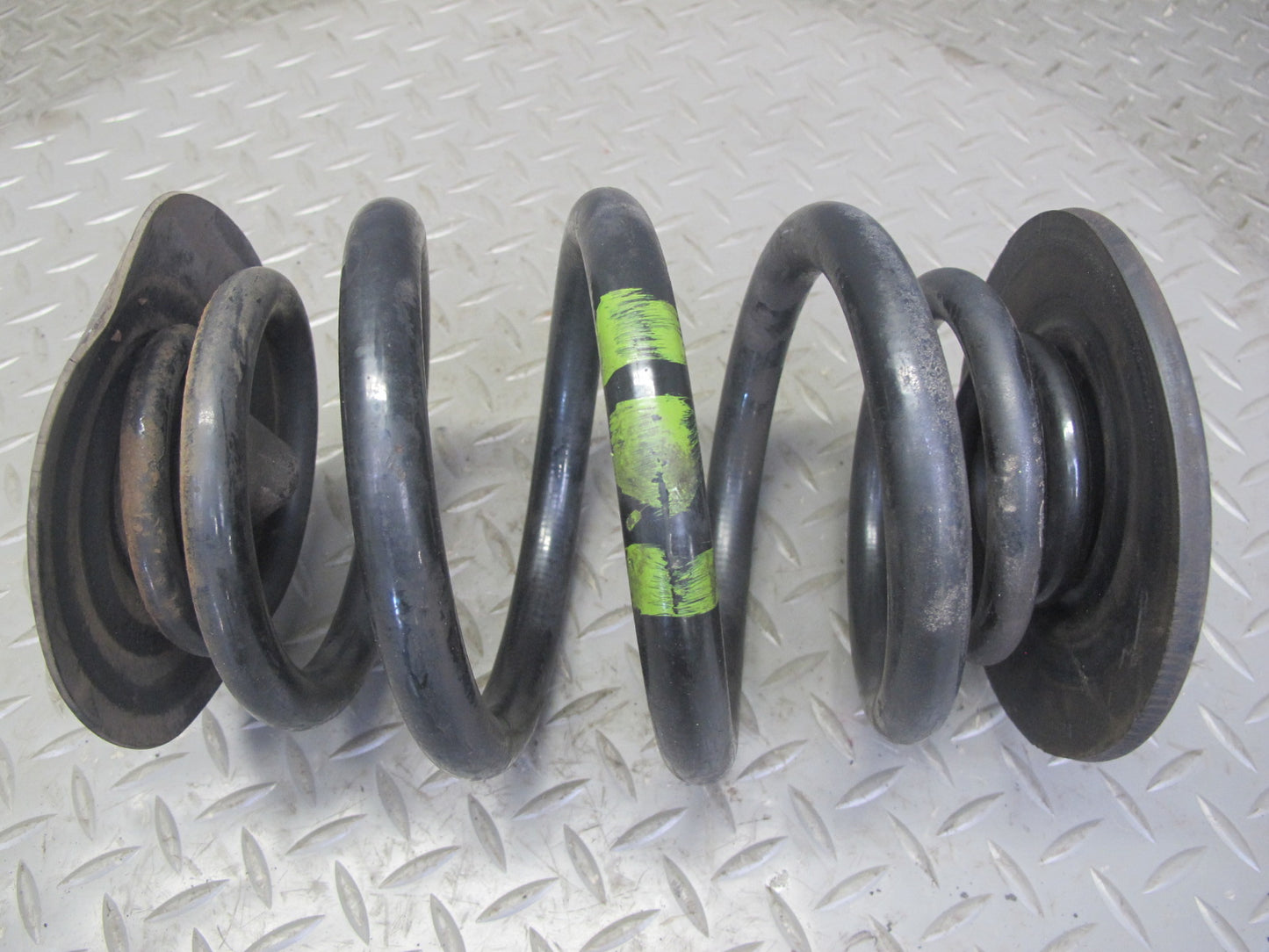 94-99 BMW E36 3-SERIES Convertible Set of 2 Rear Left & Right Coil Spring OEM
