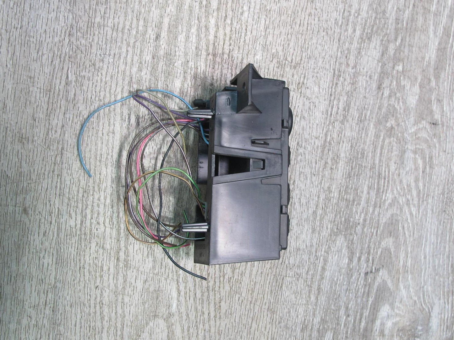 2003-2007 Hummer H2 Dash Transfer Case Select Control Switch W/bracket 15192439