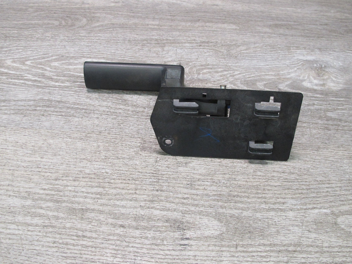 2003-2007 Hummer H2 Front Right Passenger Side Door Interior Handle