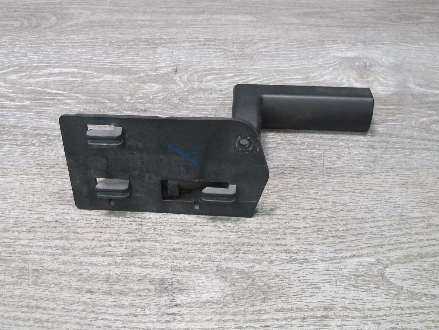 2003-2007 Hummer H2 Front Right Passenger Side Door Interior Handle