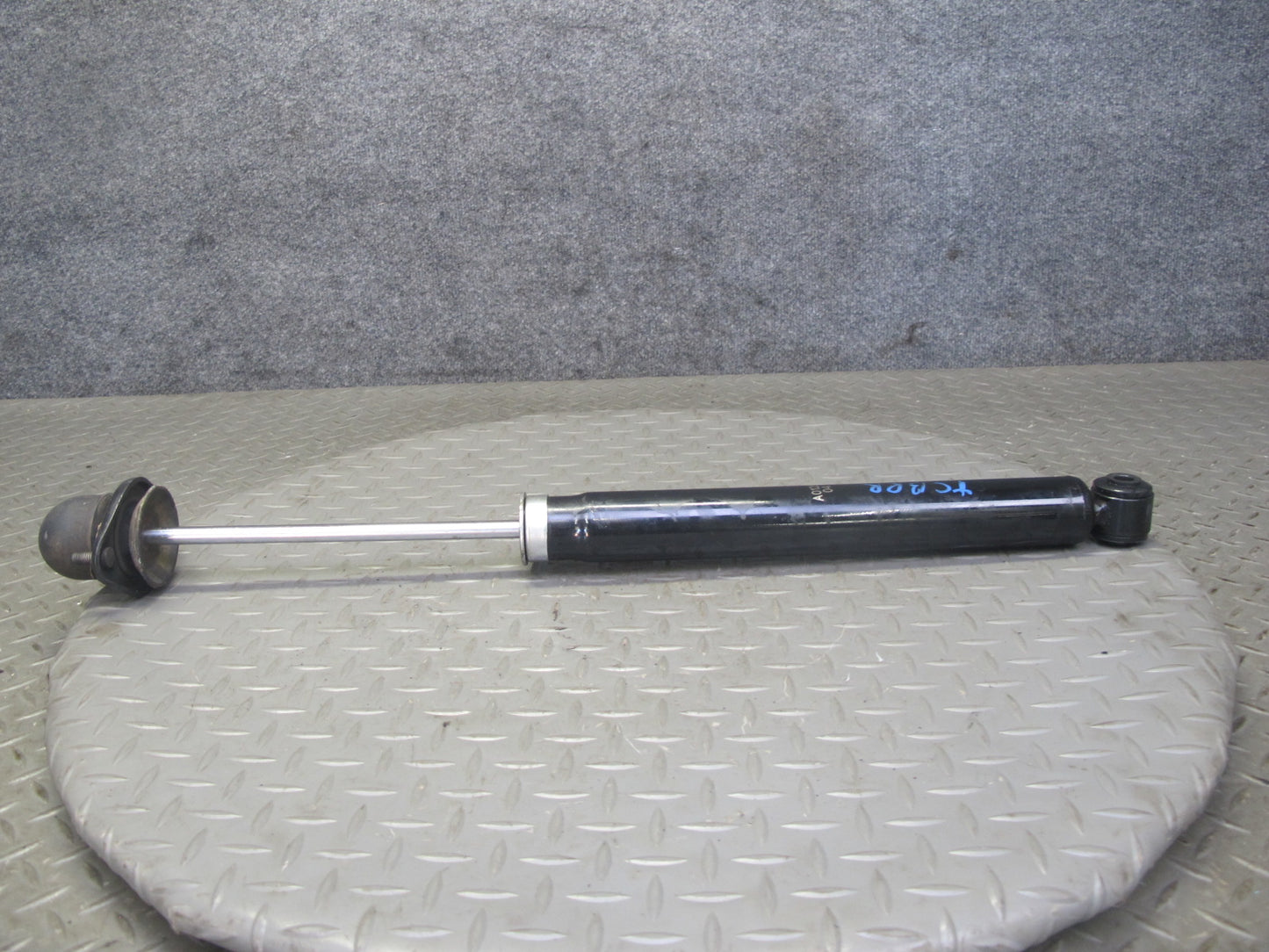 94-99 BMW E36 3-SERIES Convertible Set of 2 Rear Left Right Strut Shock Absorber