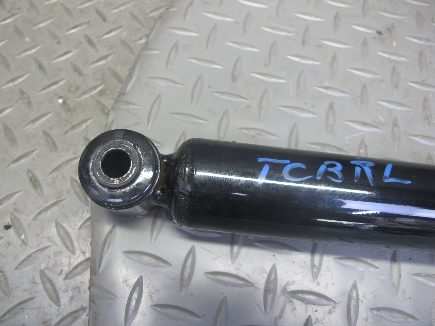 94-99 BMW E36 3-SERIES Convertible Set of 2 Rear Left Right Strut Shock Absorber