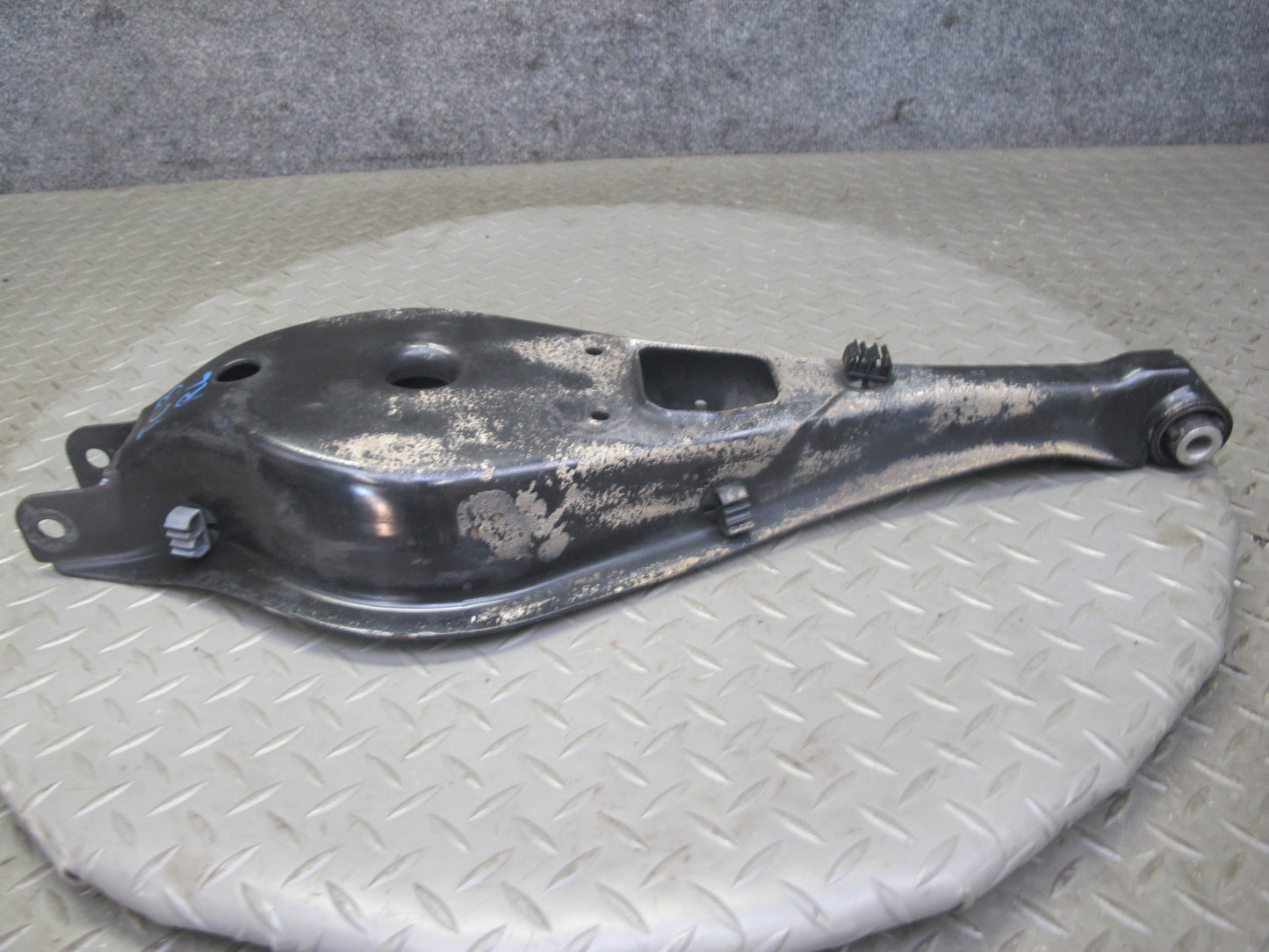 93-99 BMW E36 3-SERIES Rear Left Upper & Lower Control Arm Wishbone Set OEM
