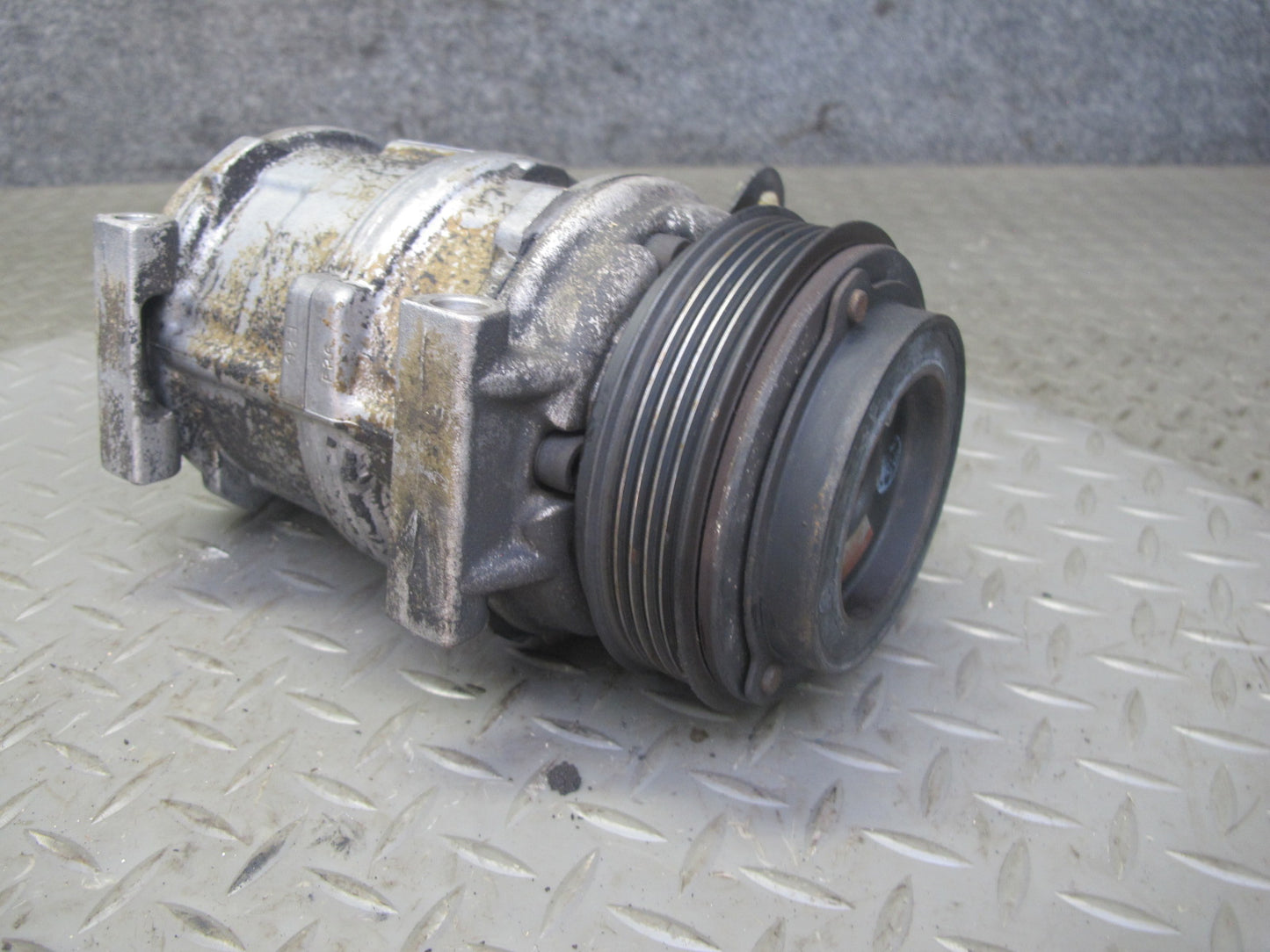 01-06 BMW E46 3-SERIES A/C Air Condition Compressor MC447200-3206 OEM