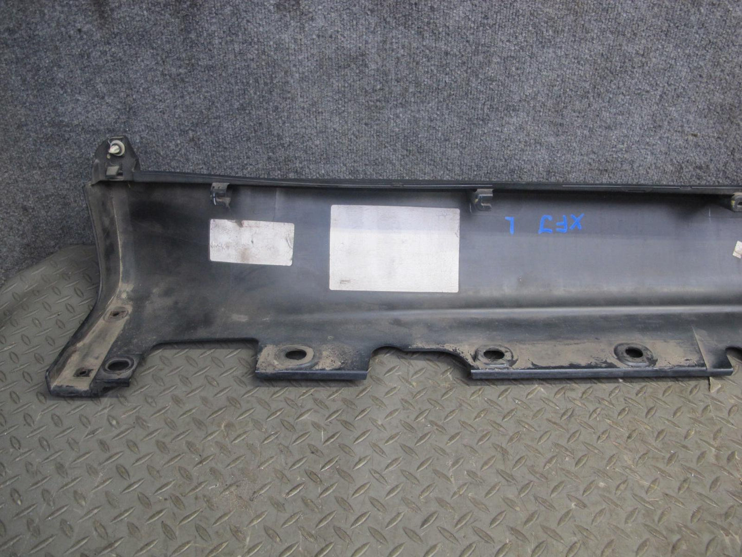 2010-2013 BMW E70 X5M Left Side Skirt Rocker Panel Molding Support Set