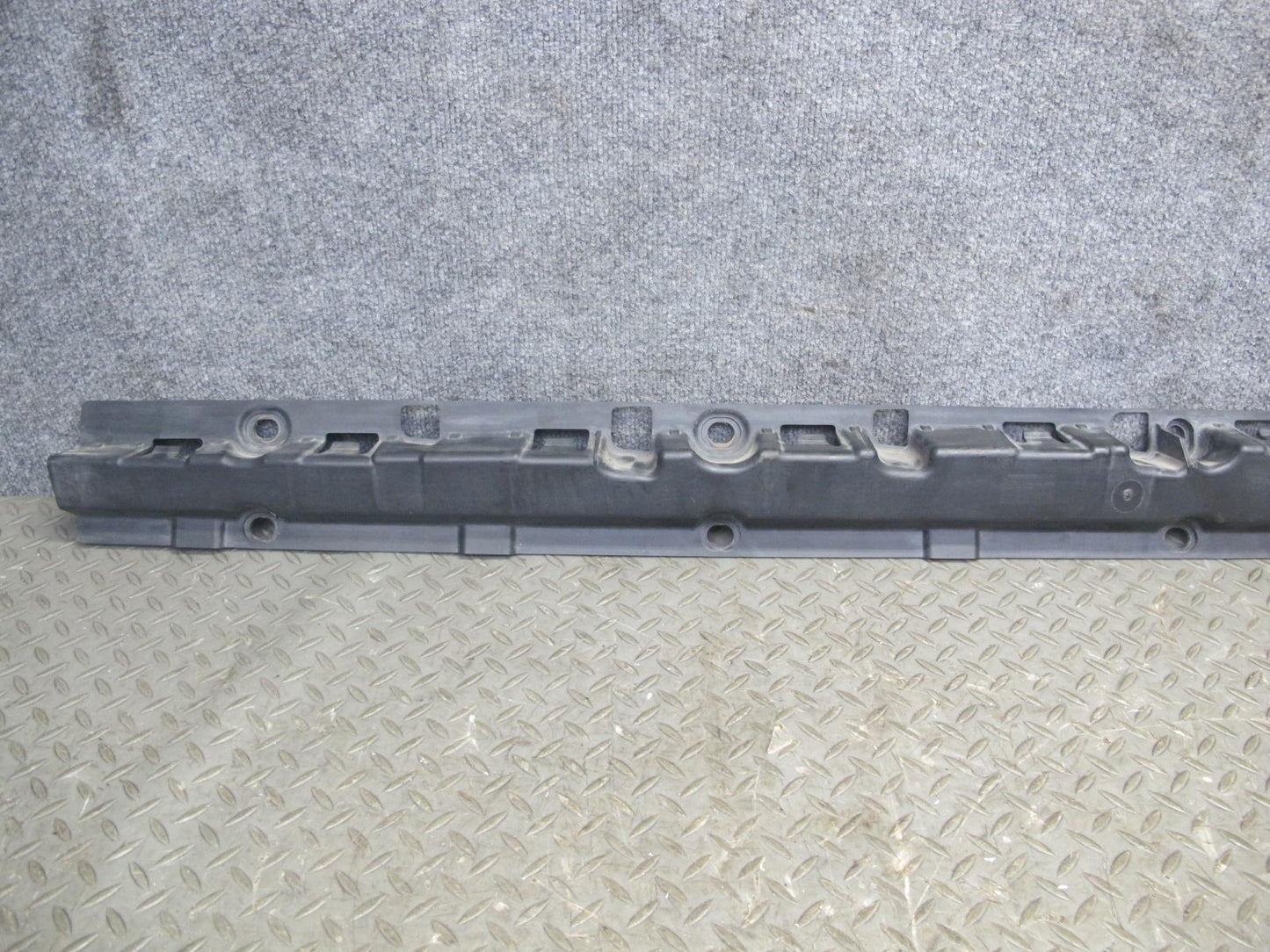 2010-2013 BMW E70 X5M Left Side Skirt Rocker Panel Molding Support Set