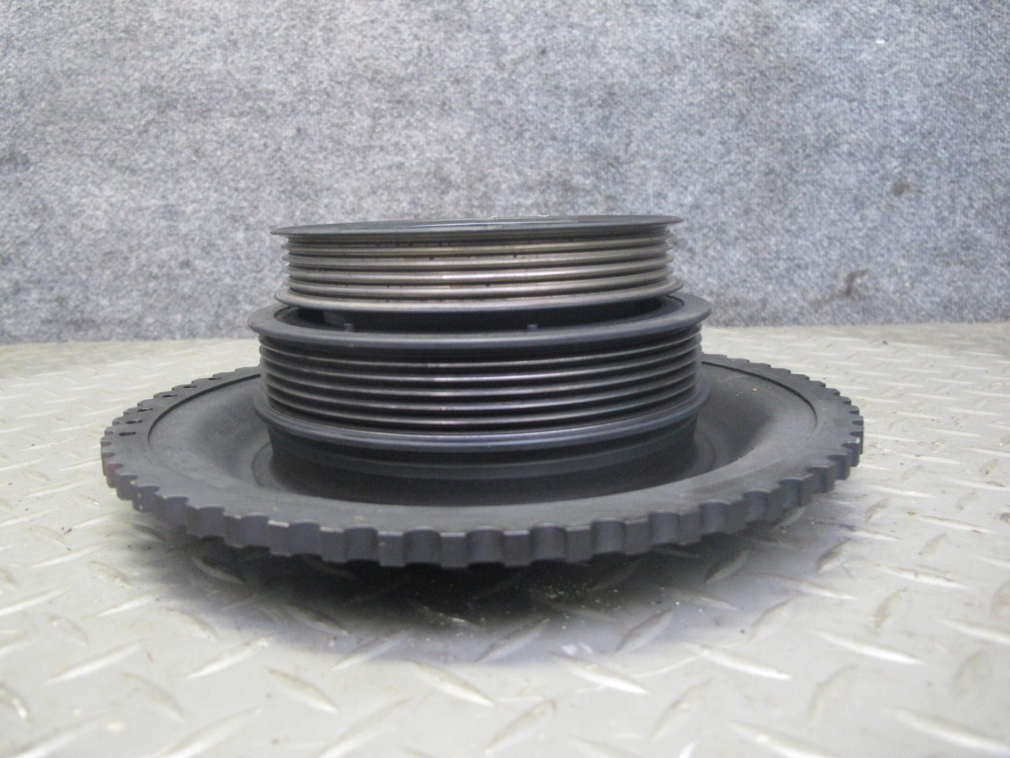 96-99 BMW E36 M52 Engine Crankshaft Pulley Harmonic Balancer Damper OEM