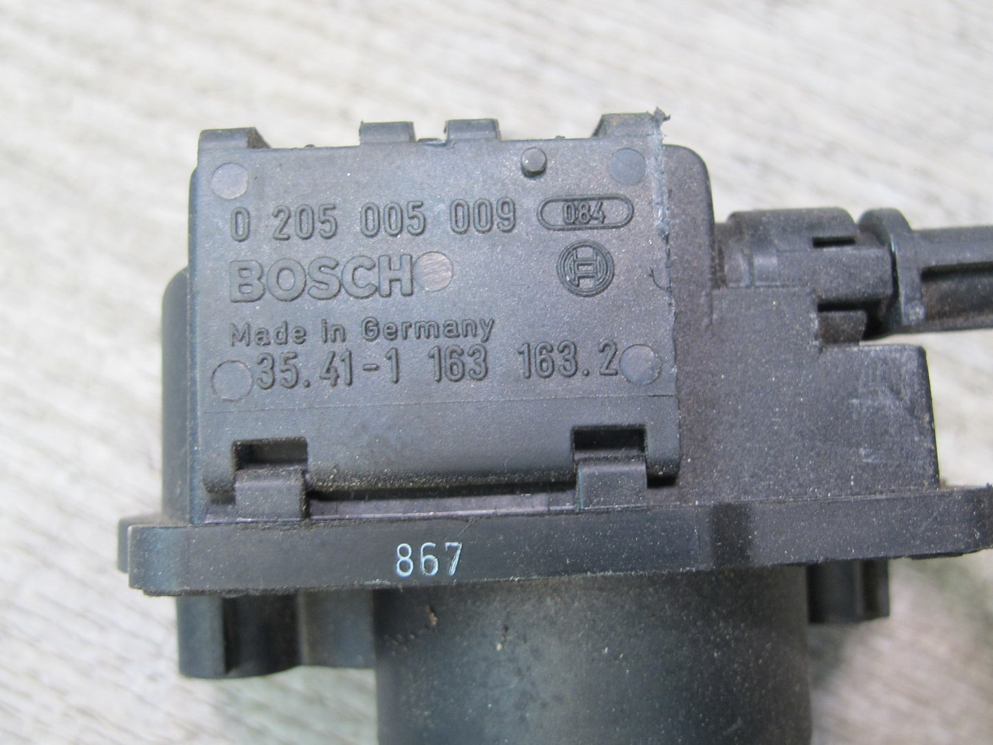 96-99 BMW E36 3-SERIES Engine Throttle Body Actuator Motor 1163163 OEM