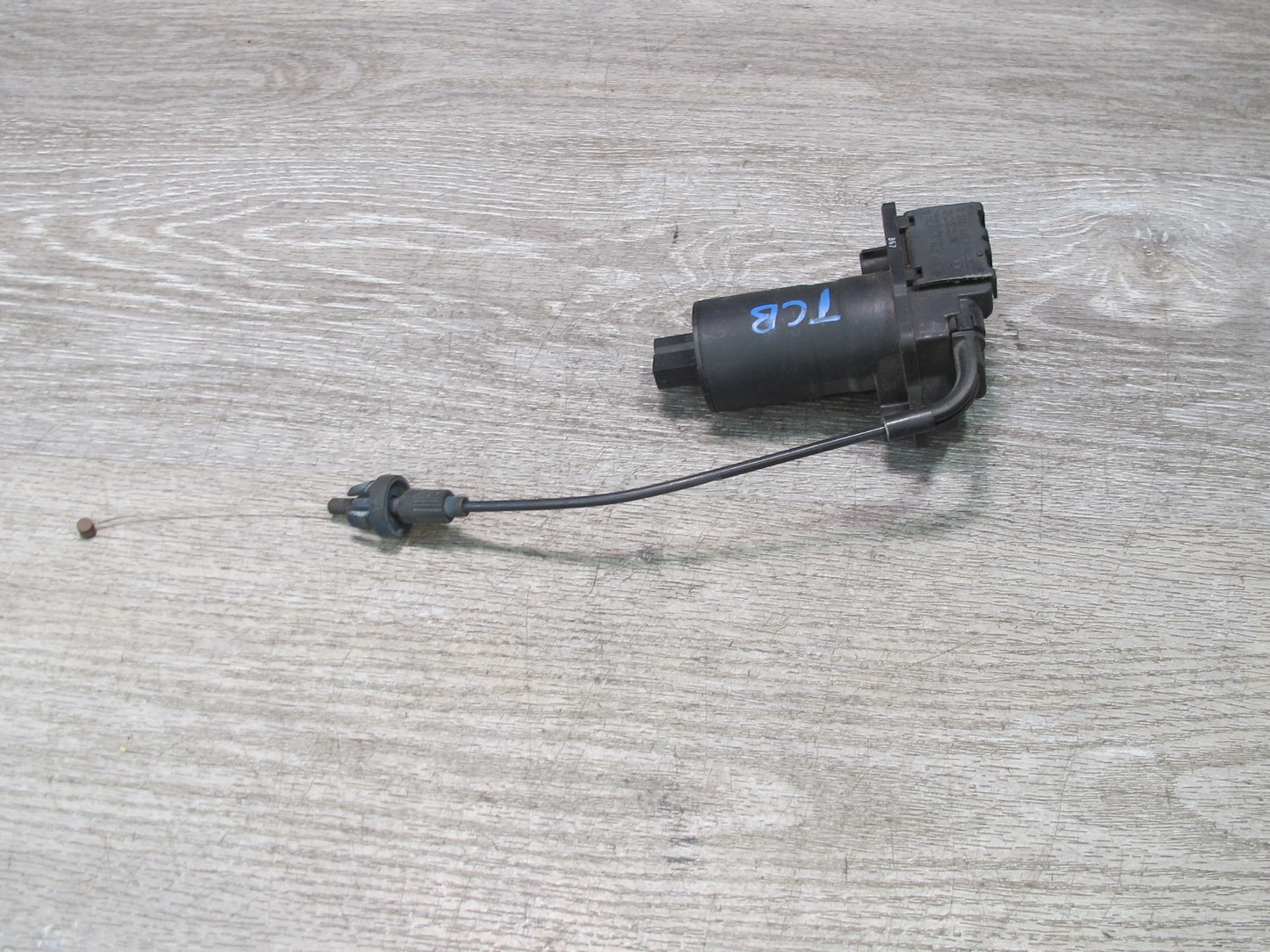96-99 BMW E36 3-SERIES Engine Throttle Body Actuator Motor 1163163 OEM