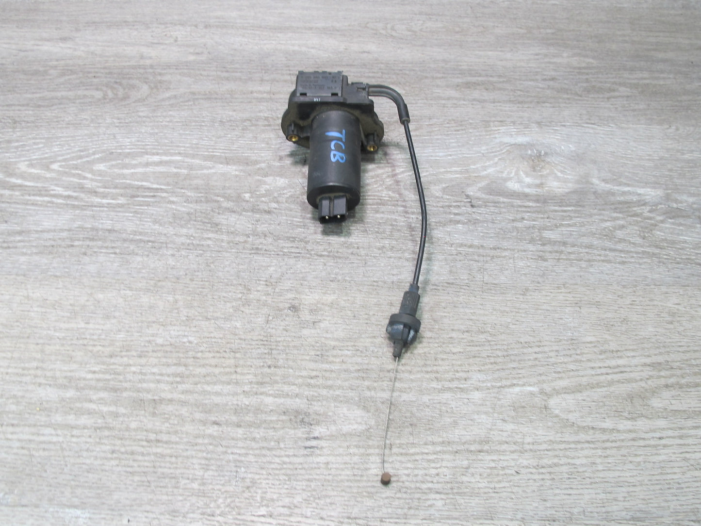 96-99 BMW E36 3-SERIES Engine Throttle Body Actuator Motor 1163163 OEM