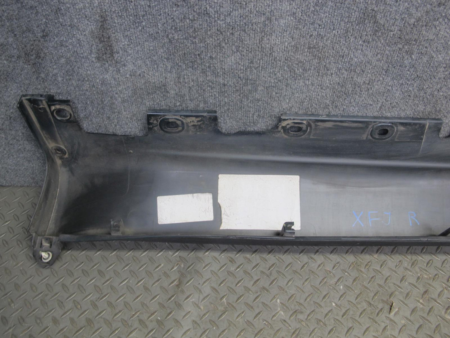 2010-2013 BMW E70 X5M Right Side Skirt Rocker Panel Molding Support Set