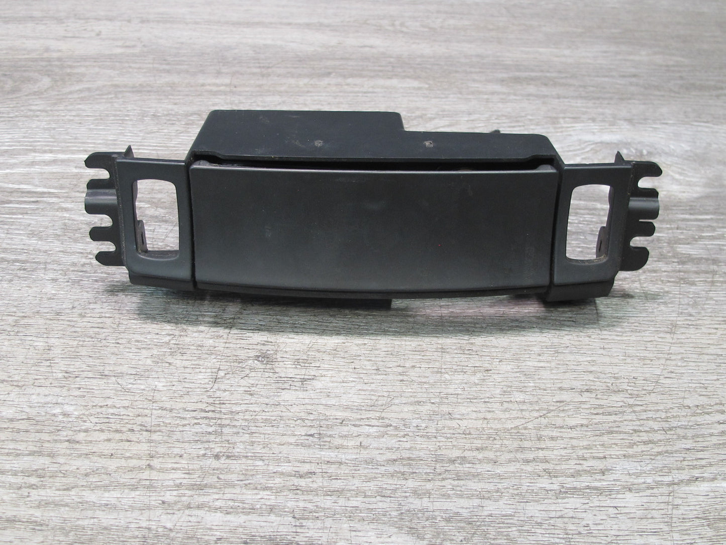 05-13 Chevrolet Corvette C6 Front Center Console Ashtray 10335852 OEM