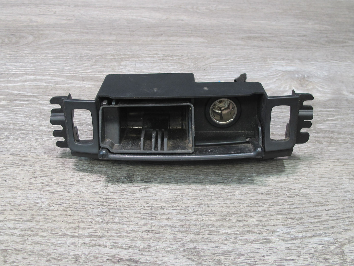 05-13 Chevrolet Corvette C6 Front Center Console Ashtray 10335852 OEM
