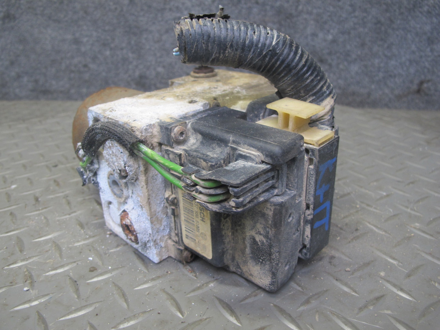 2003-2007 Hummer H2 ABS Anti Lock Brake Actuator Pump Motor Unit Module