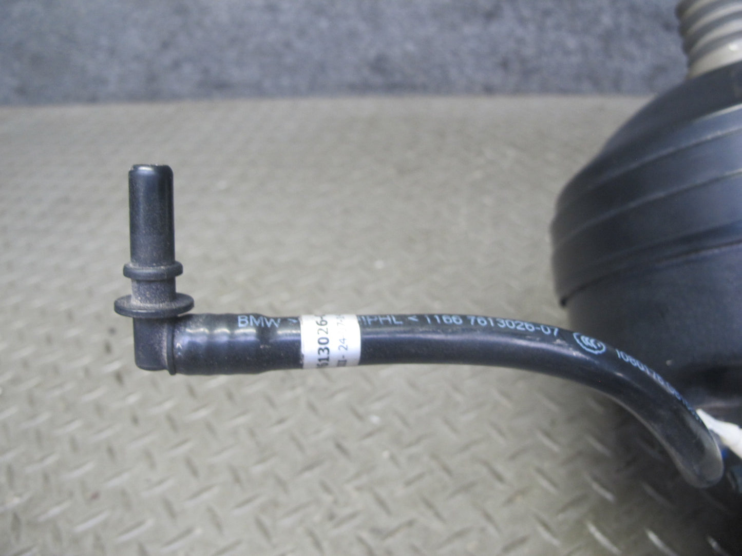 14-16 BMW F30 F31 F32 F33 F34 Brake Master Cylinder Booster Fluid Reservoir OEM