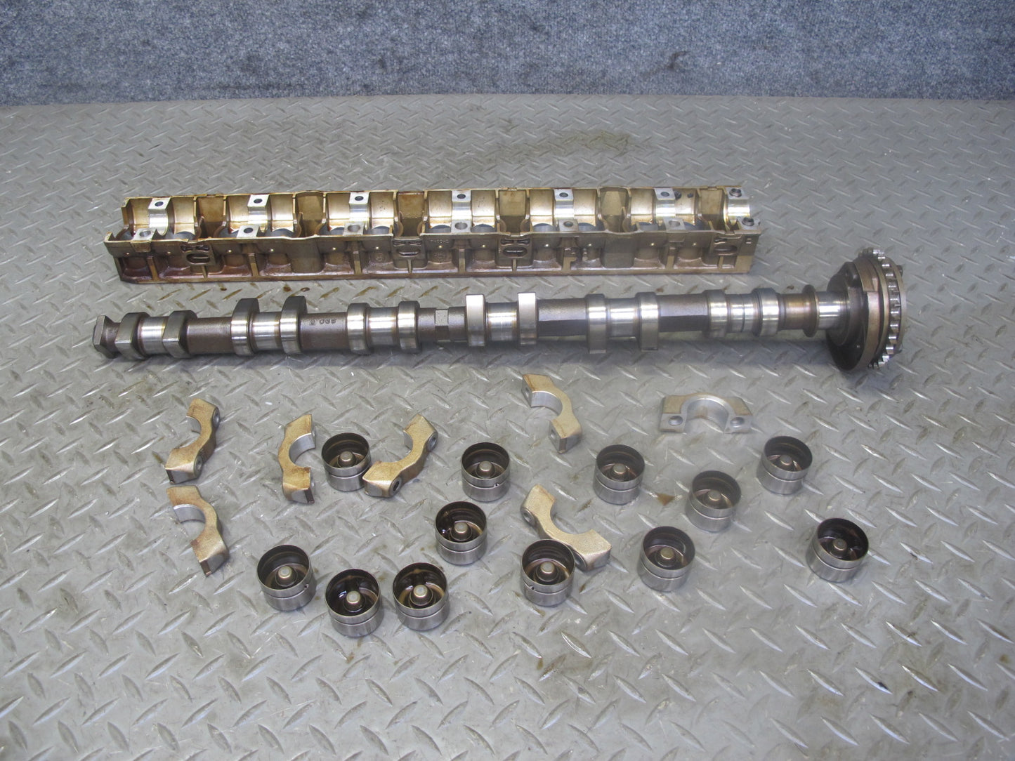 96-99 BMW E36 E39 Z3 M52 Engine Intake Camshaft Bearing Ledge Tray Set OEM