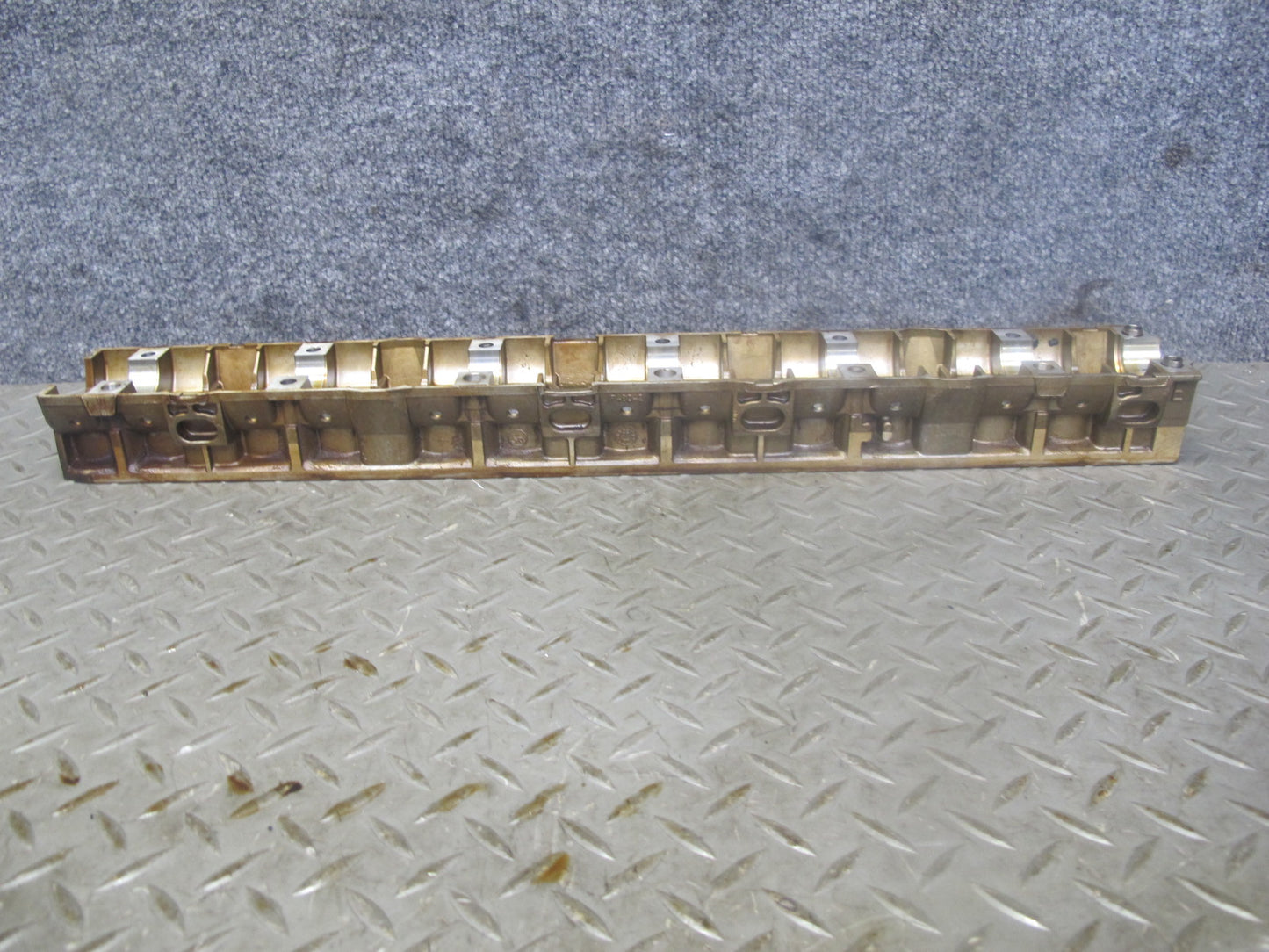 96-99 BMW E36 E39 Z3 M52 Engine Intake Camshaft Bearing Ledge Tray Set OEM