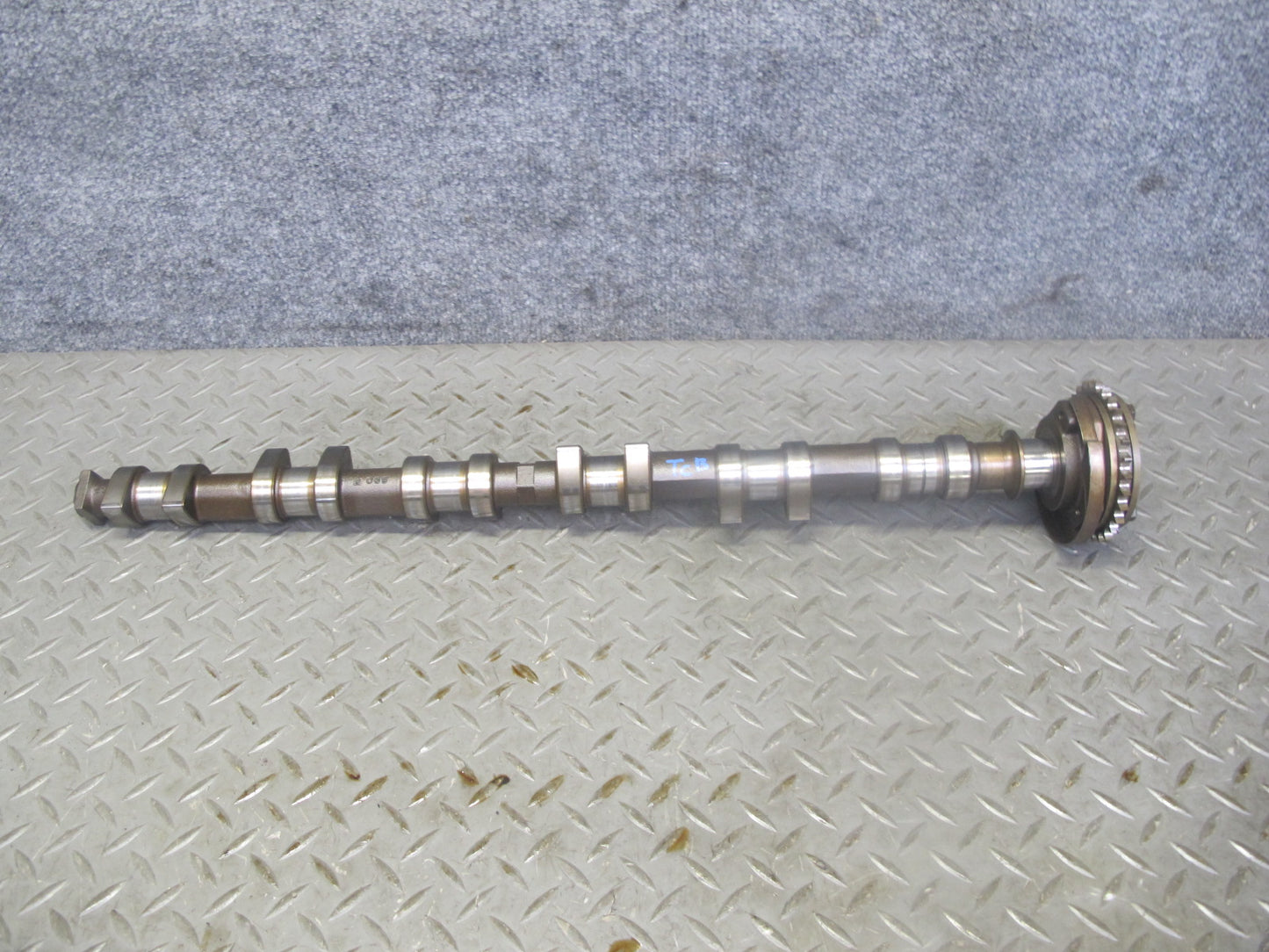 96-99 BMW E36 E39 Z3 M52 Engine Intake Camshaft Bearing Ledge Tray Set OEM