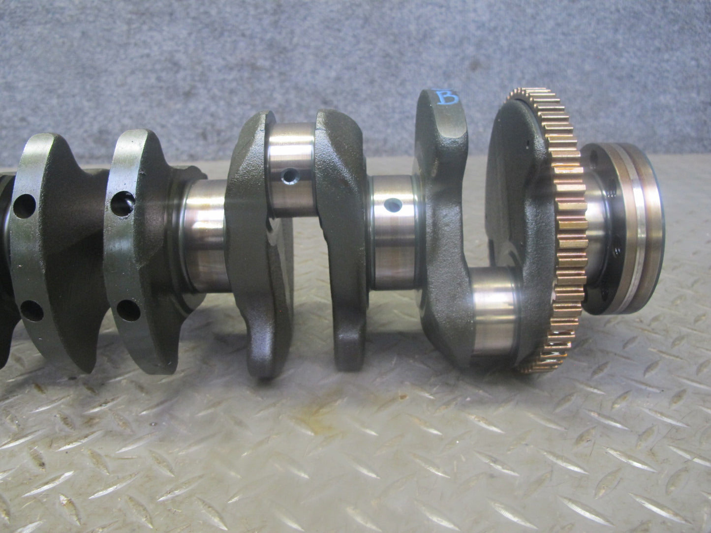 96-99 BMW E36 E39 Z3 M52 M52B28 2.8L Engine Crankshaft 135k OEM