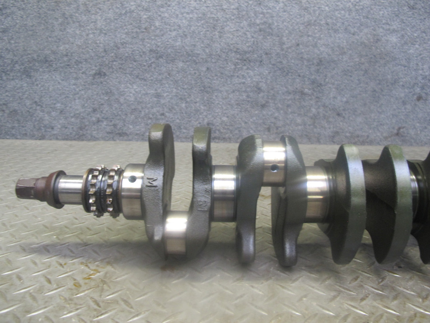 96-99 BMW E36 E39 Z3 M52 M52B28 2.8L Engine Crankshaft 135k OEM