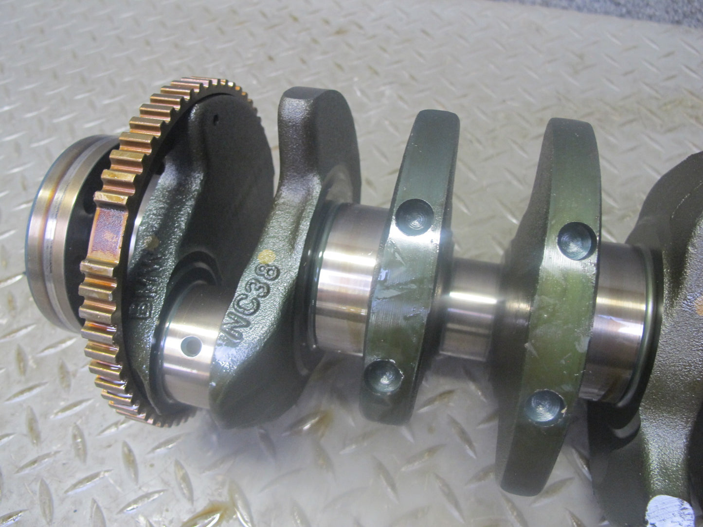 96-99 BMW E36 E39 Z3 M52 M52B28 2.8L Engine Crankshaft 135k OEM