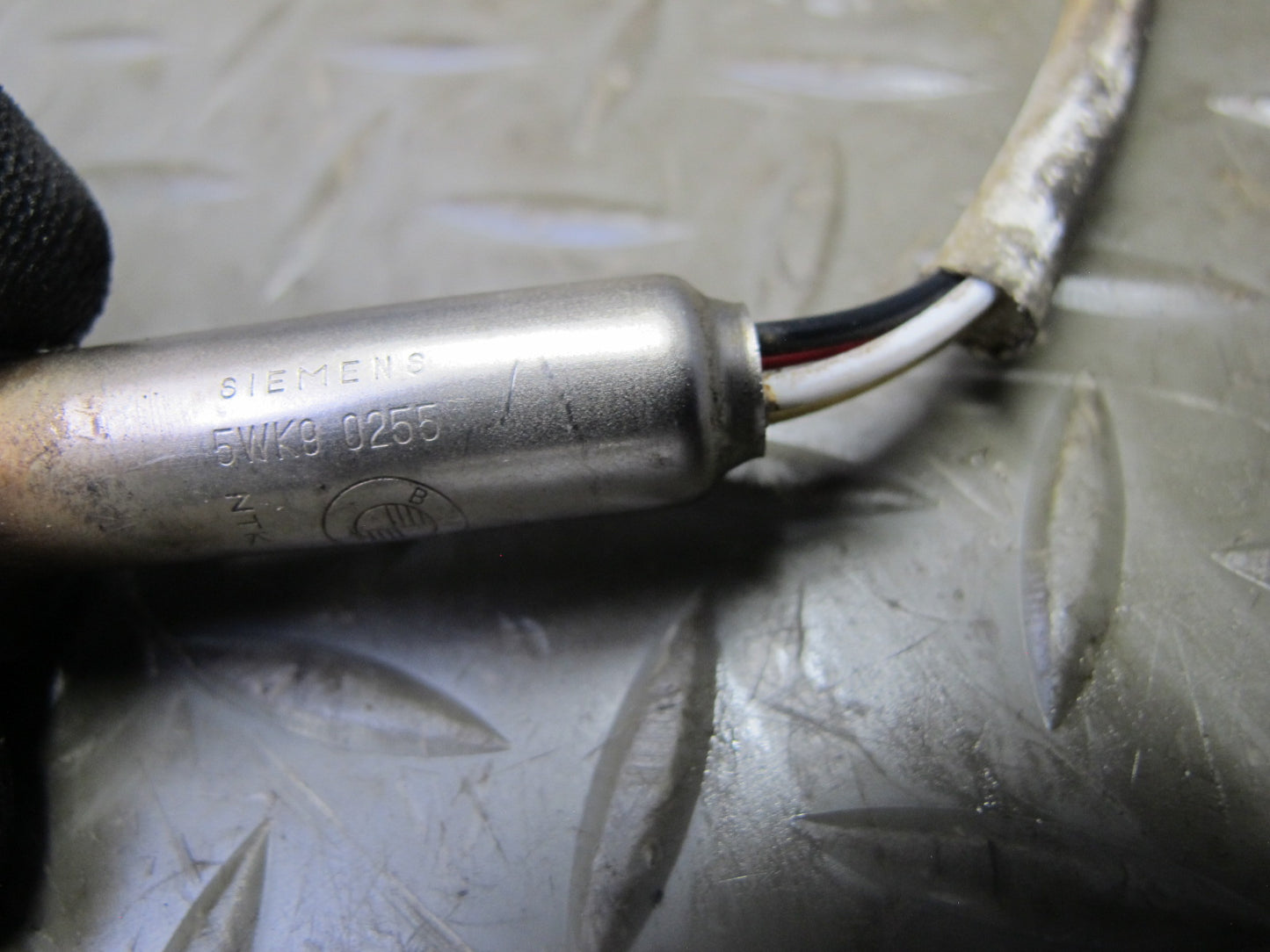 98-99 BMW E36 E39 Z3 M52 M52B28 2.8L Set of 2 Oxygen O2 Lambda Sensor OEM