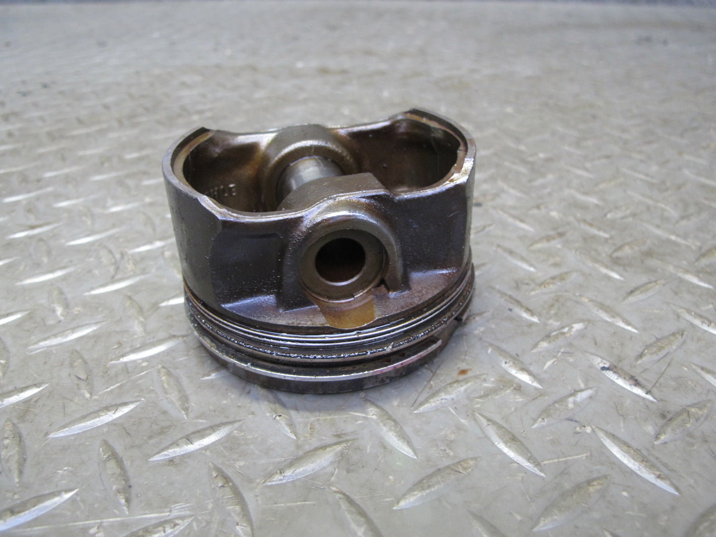 96-99 BMW E36 328i 2.8L M52B28 Set of 6 Engine Motor Piston 135k OEM