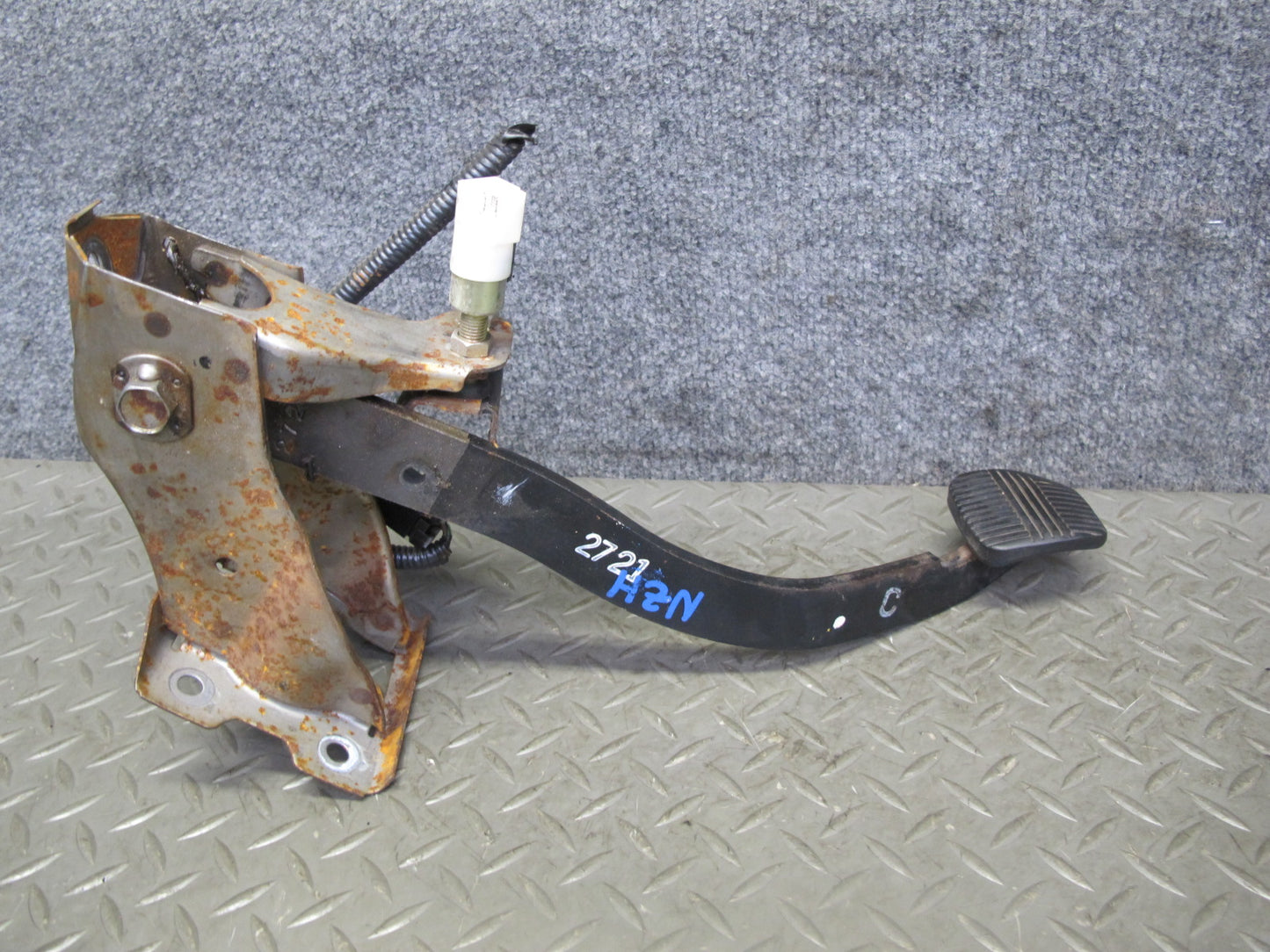 1993 Nissan Z32 300ZX M/T Gas Acceleration Throttle & Brake Stop Pedal Set OEM