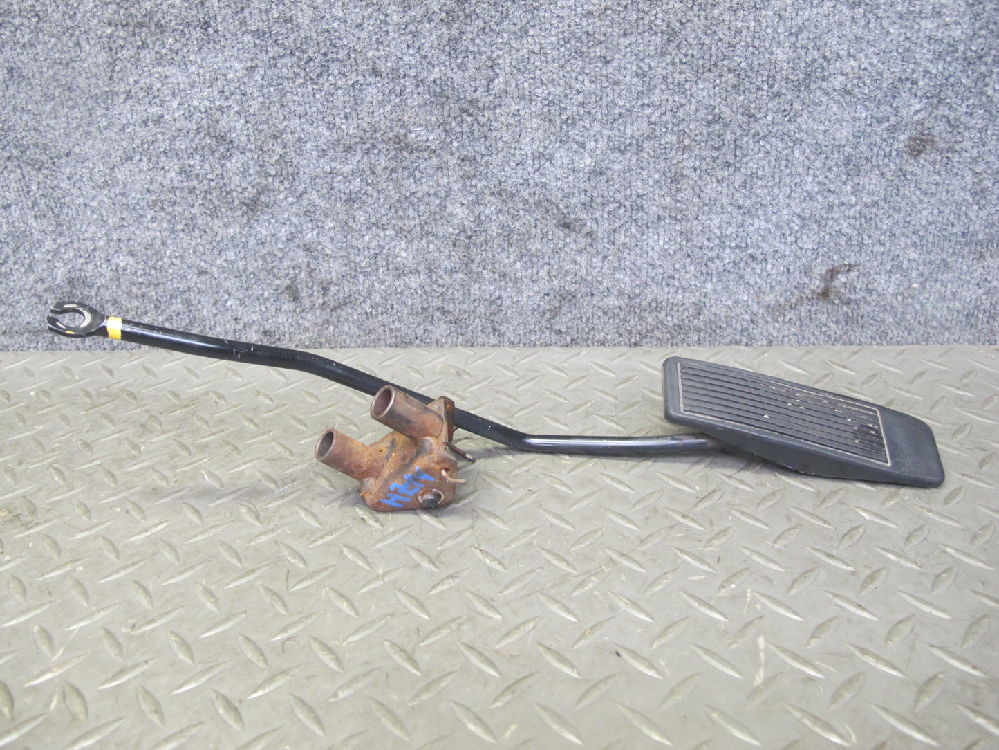 1993 Nissan Z32 300ZX M/T Gas Acceleration Throttle & Brake Stop Pedal Set OEM