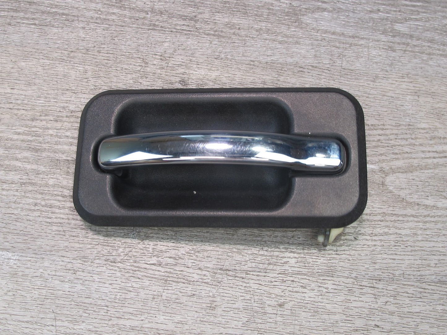 2003-2006 Hummer H2 Rear Right Passenger Side Door Exterior Handle 15104796