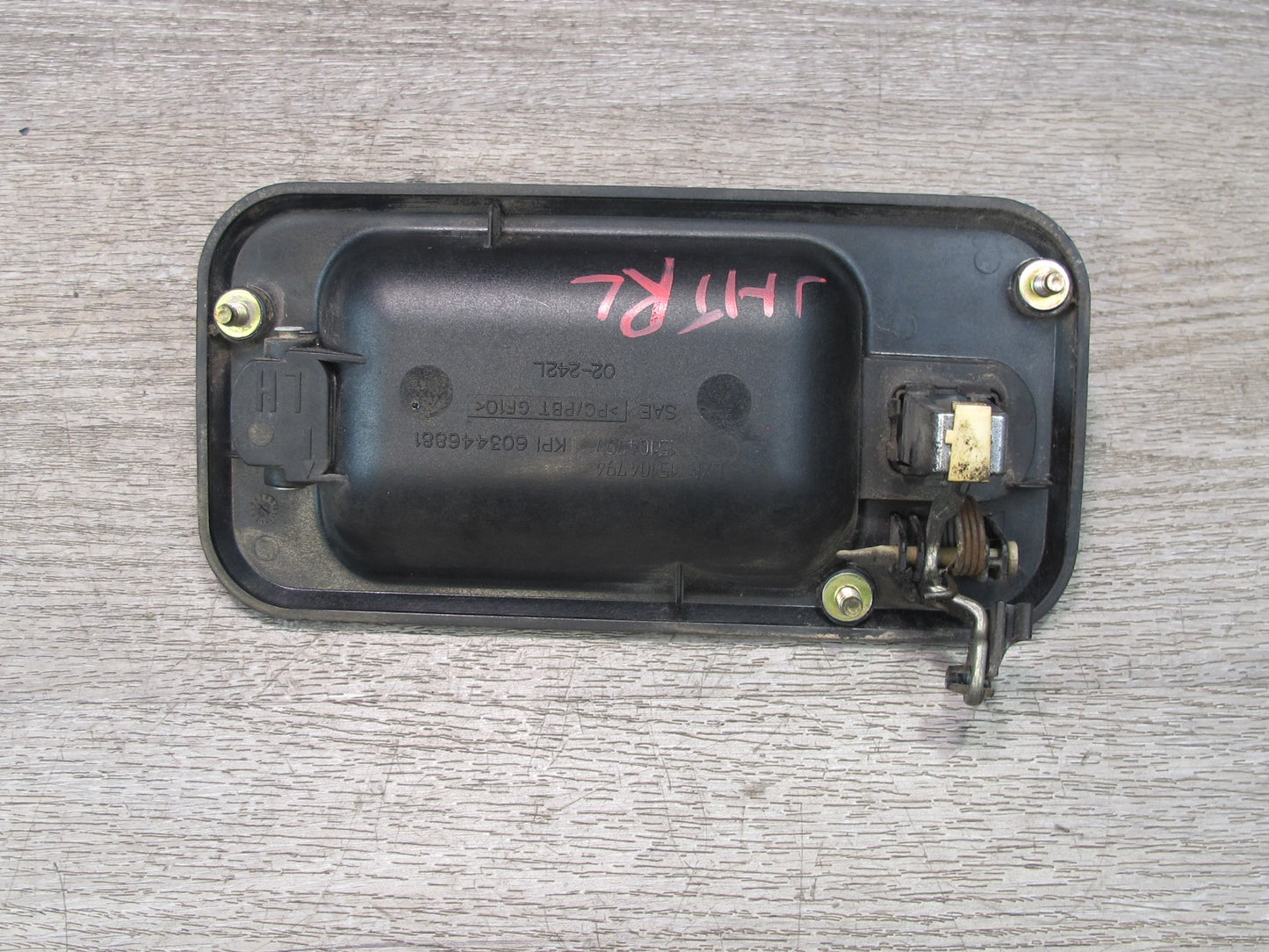 2003-2006 Hummer H2 Rear Left Driver Side Door Exterior Handle 15104797
