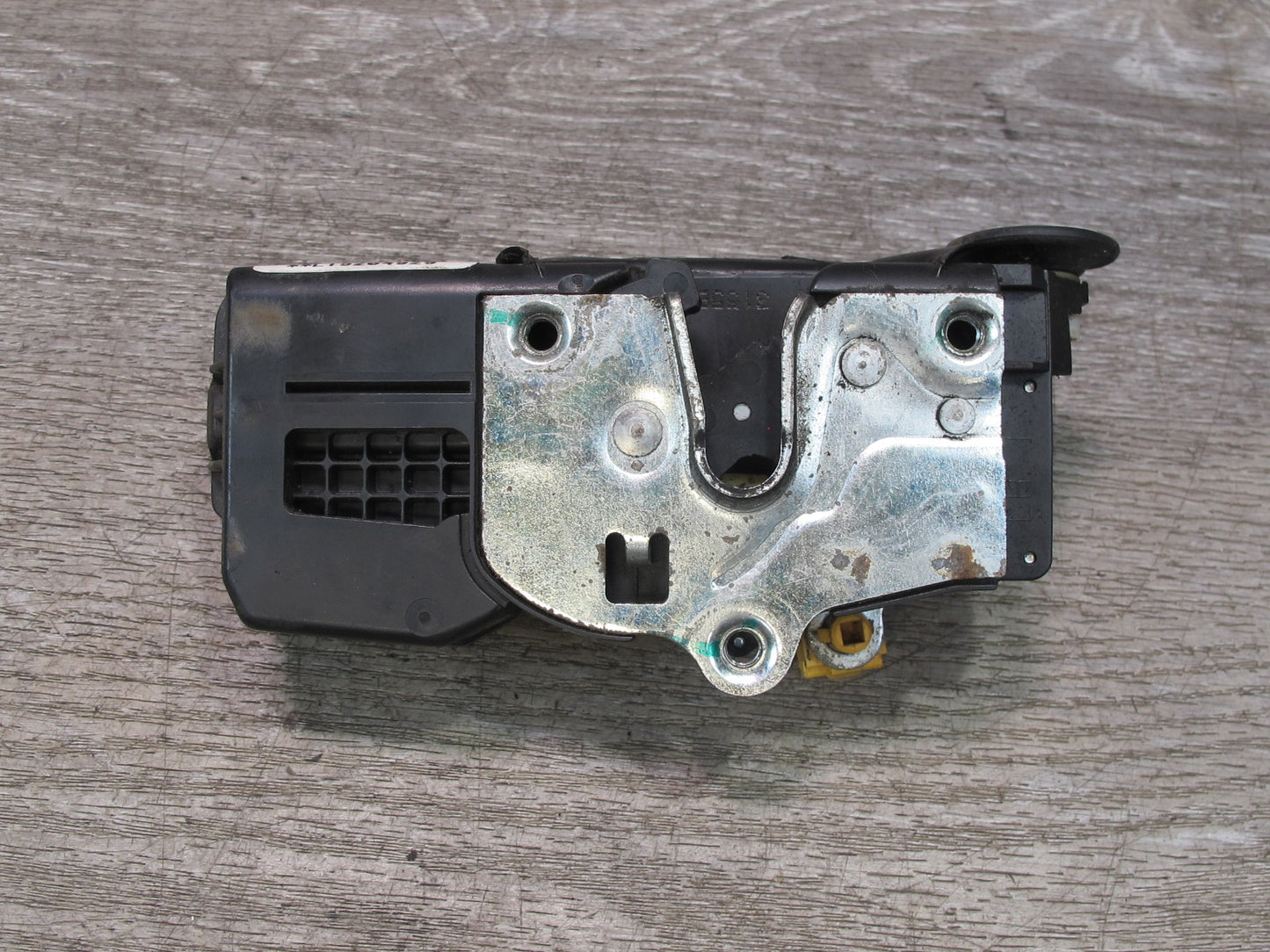 2003-2007 Hummer H2 Rear Left Driver Side Door Lock Latch Actuator