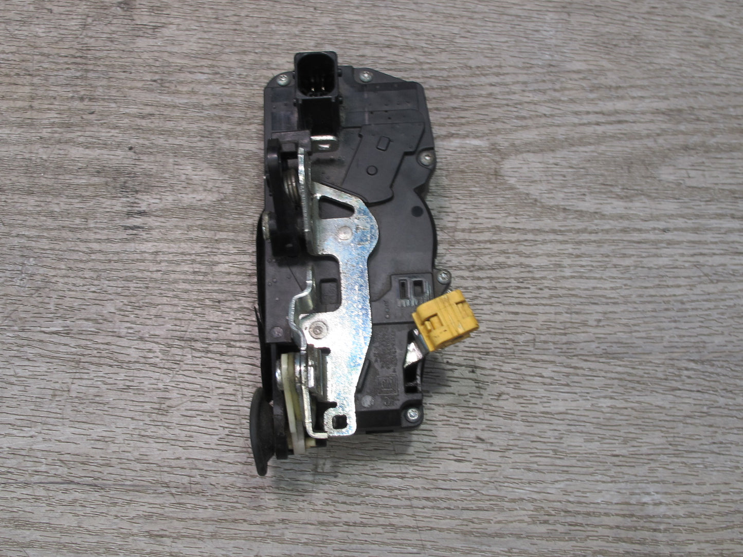 2003-2007 Hummer H2 Rear Left Driver Side Door Lock Latch Actuator
