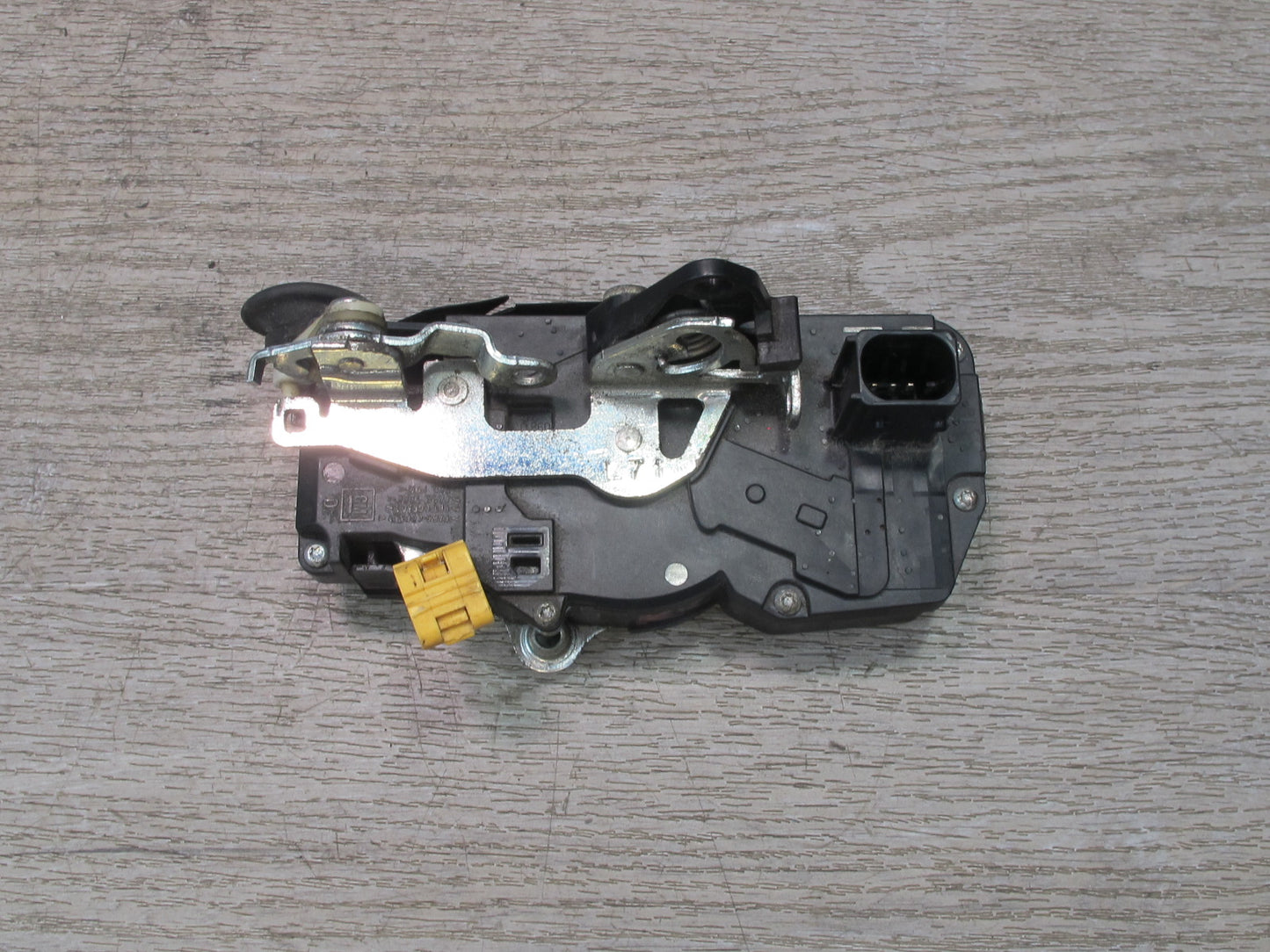 2003-2007 Hummer H2 Rear Left Driver Side Door Lock Latch Actuator
