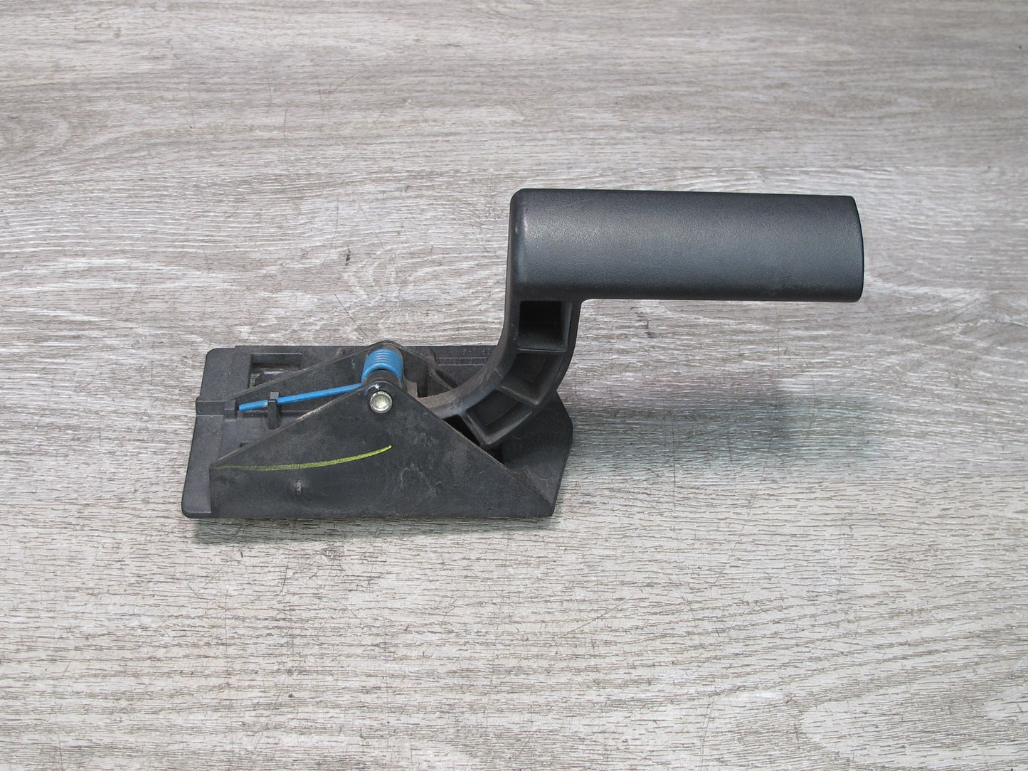 2003-2007 Hummer H2 Rear Left Driver Side Door Interior Handle