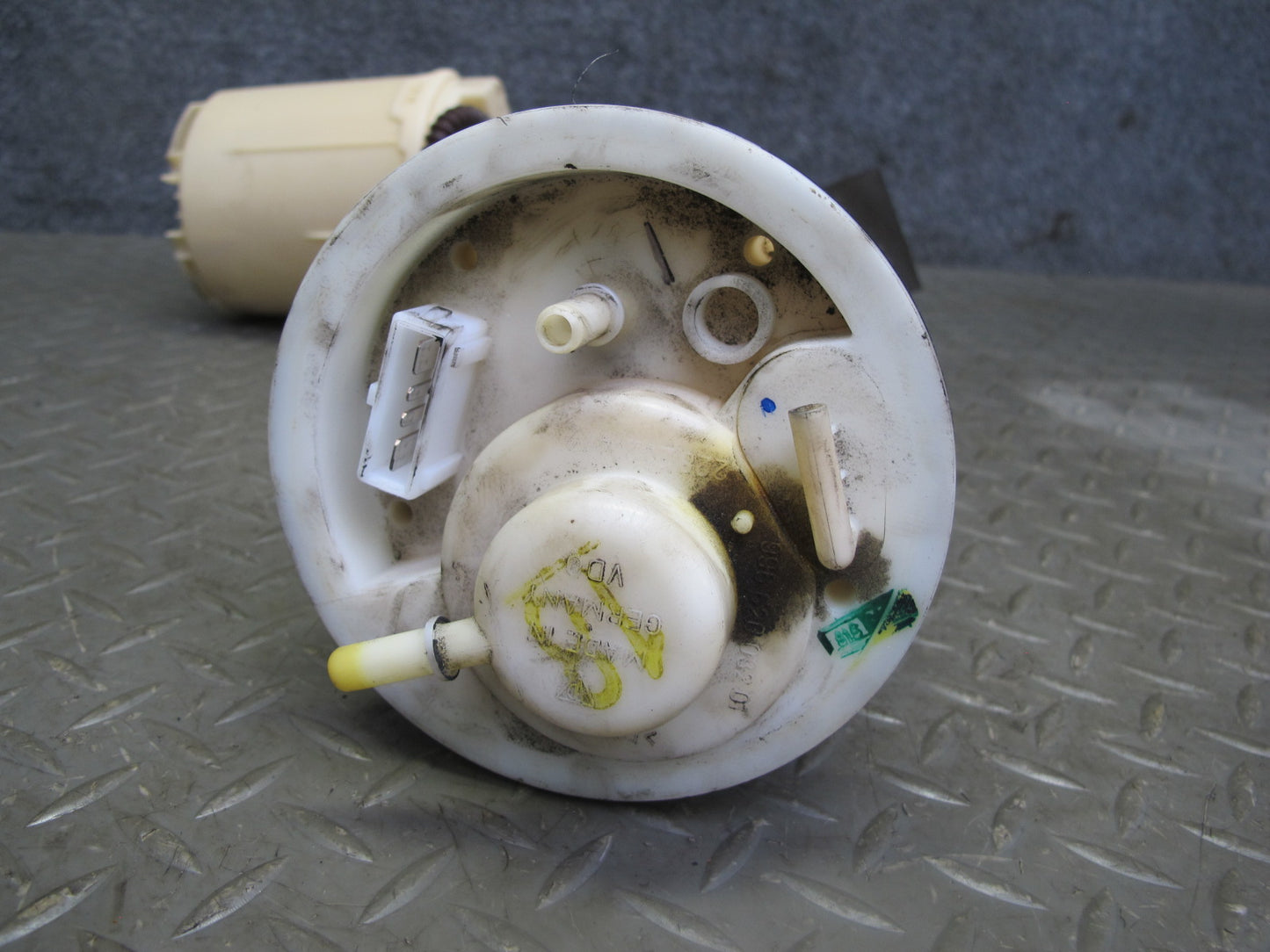 2002-2004 Porsche Boxster 986 in Tank Fuel Gas Pump Sender Unit Module Assembly