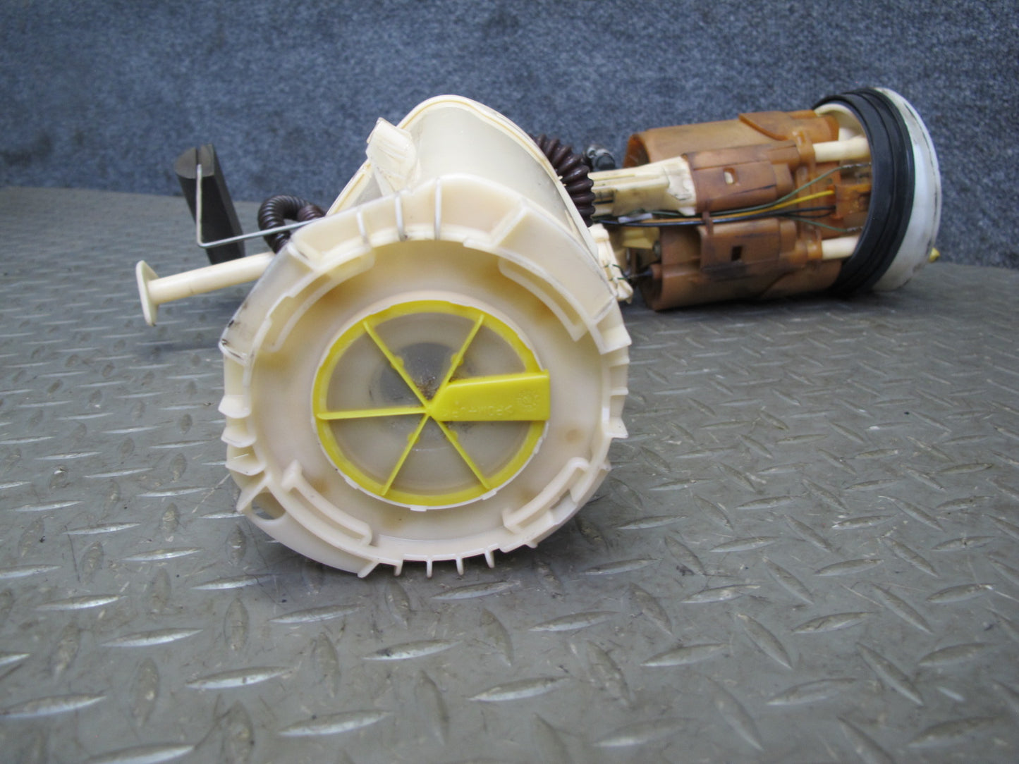 2002-2004 Porsche Boxster 986 in Tank Fuel Gas Pump Sender Unit Module Assembly