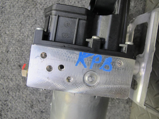 2003-2004 Porsche Boxster 986 ABS Anti Lock Brake Pump Actuator Control Module