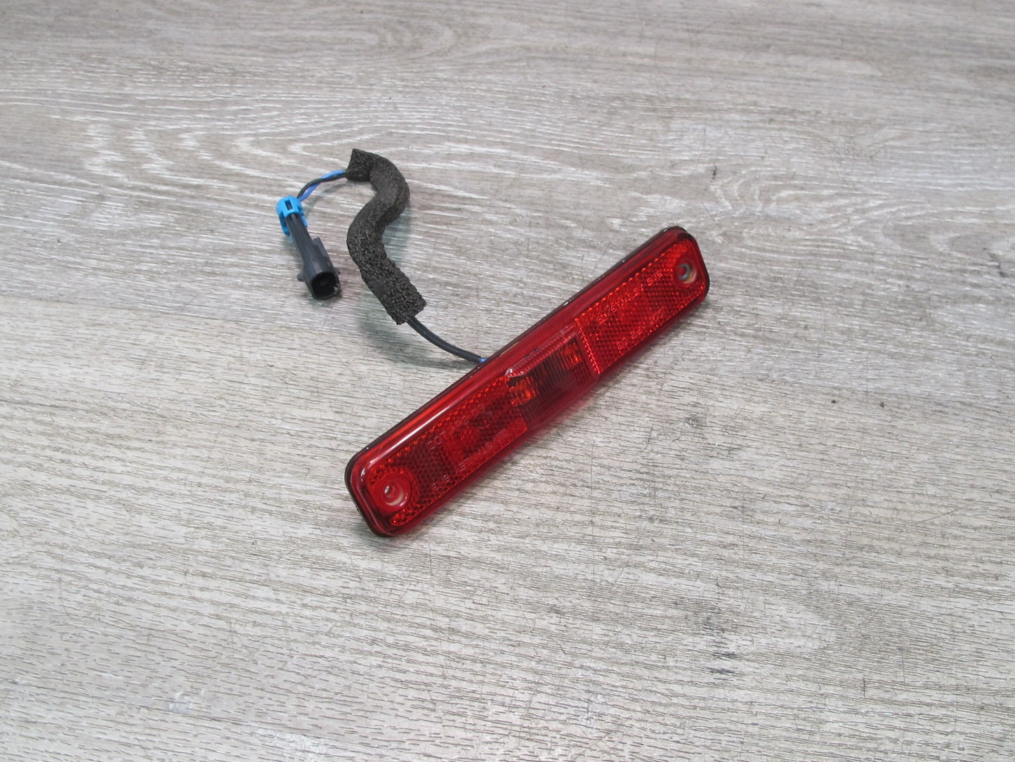 2003-2009 Hummer H2 Rear Left & Right Side Quarter Panel Marker Lamp Light Set