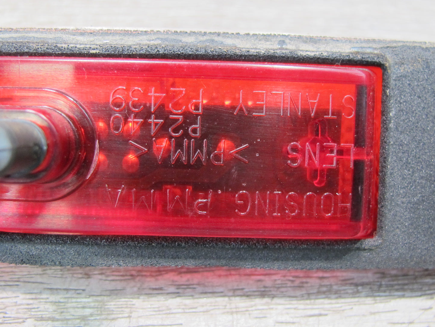 2003-2009 Hummer H2 Rear Left & Right Side Quarter Panel Marker Lamp Light Set