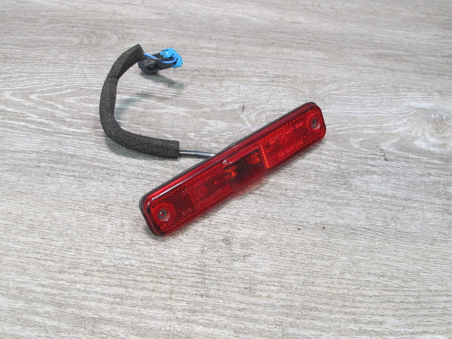 2003-2009 Hummer H2 Rear Left & Right Side Quarter Panel Marker Lamp Light Set