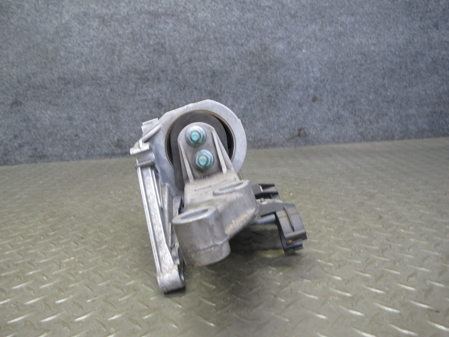 1997-2004 Porsche Boxster 986 Front Engine Motor Mount W/ Support Bracket
