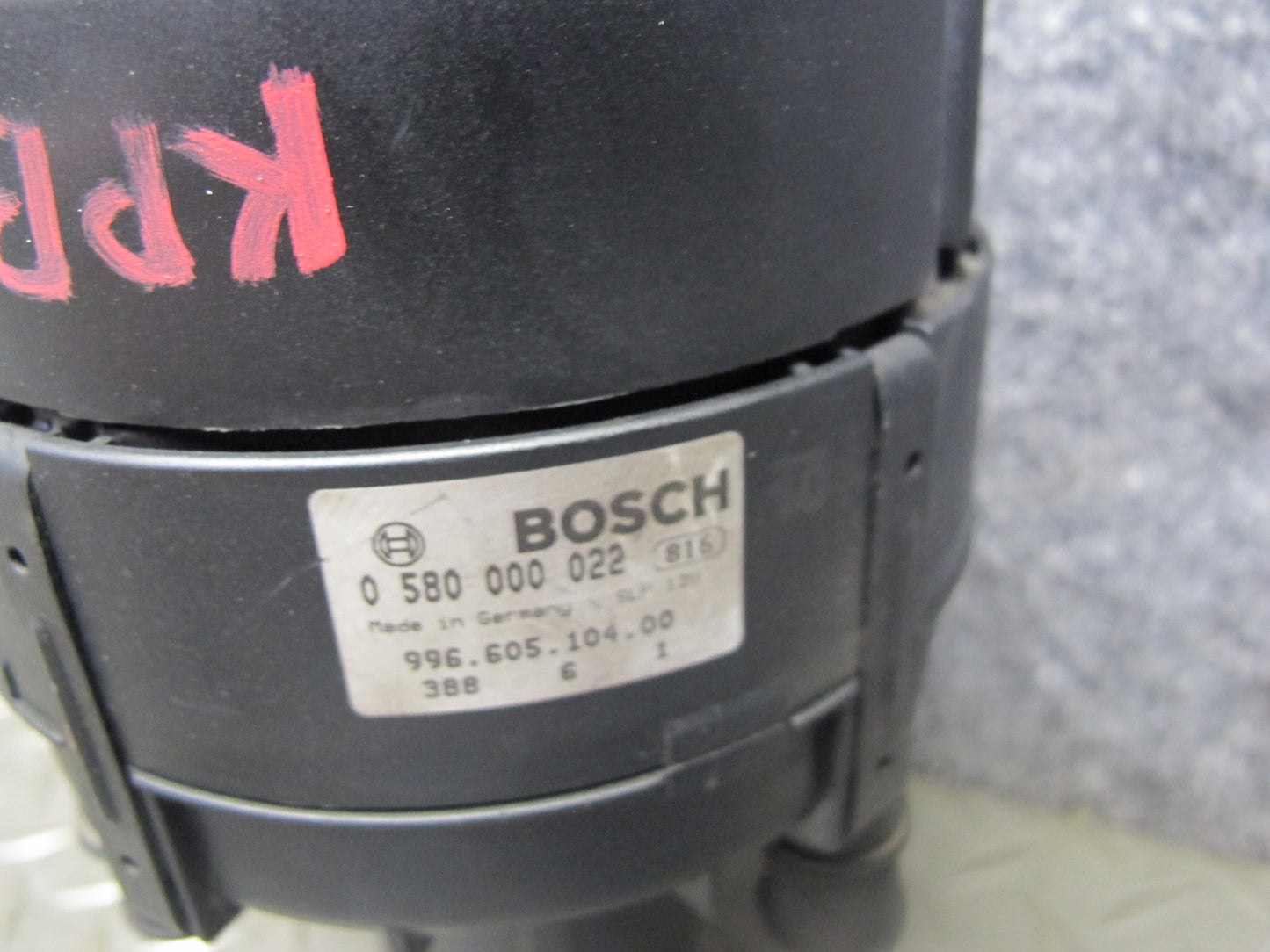 2000-2004 Porsche Boxster 986 Engine Secondary Air Injection Cooling Pump