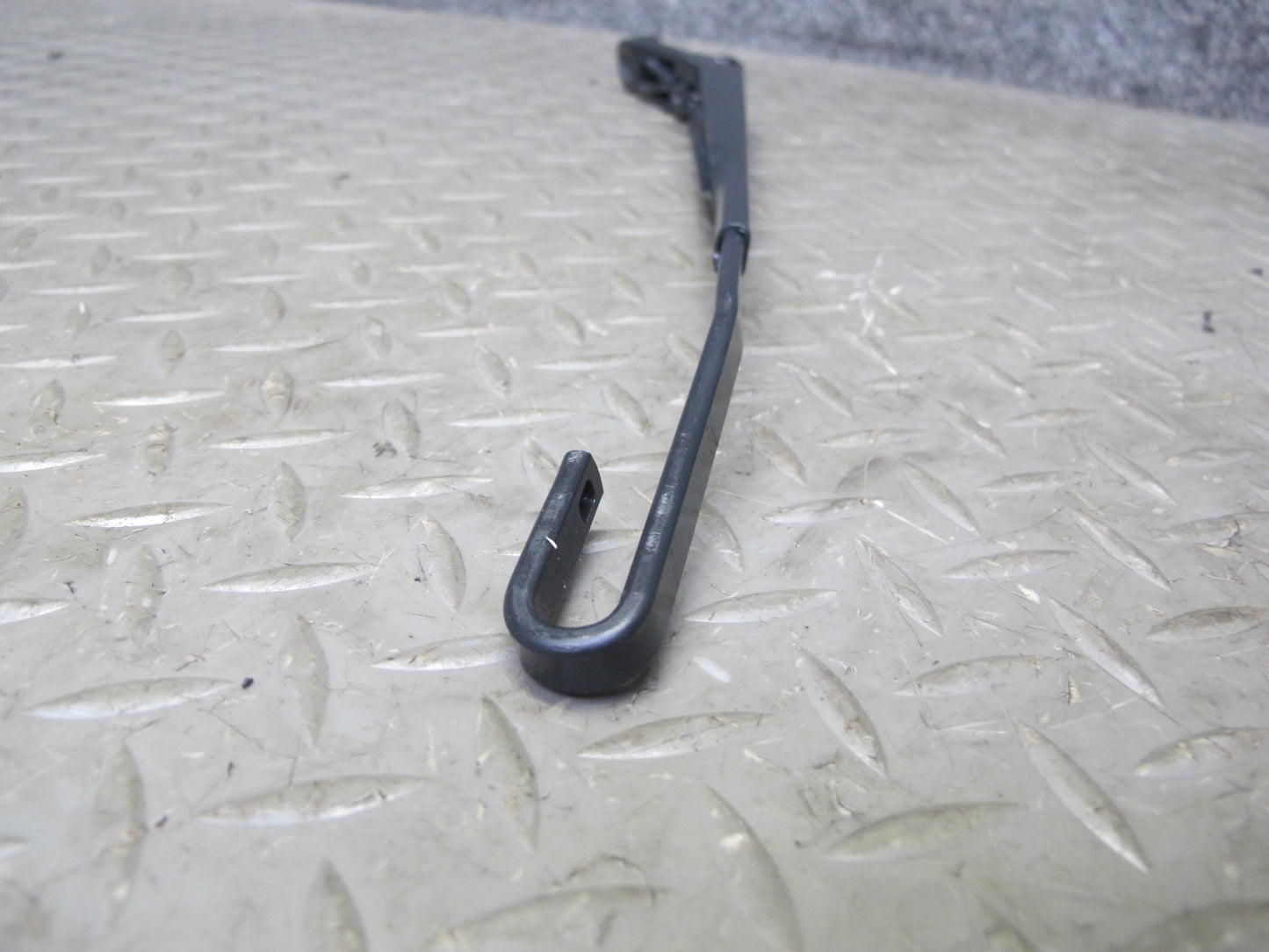 1997-2004 Porsche Boxster 986 Front Left & Right Side Windshield Wiper Arm Set