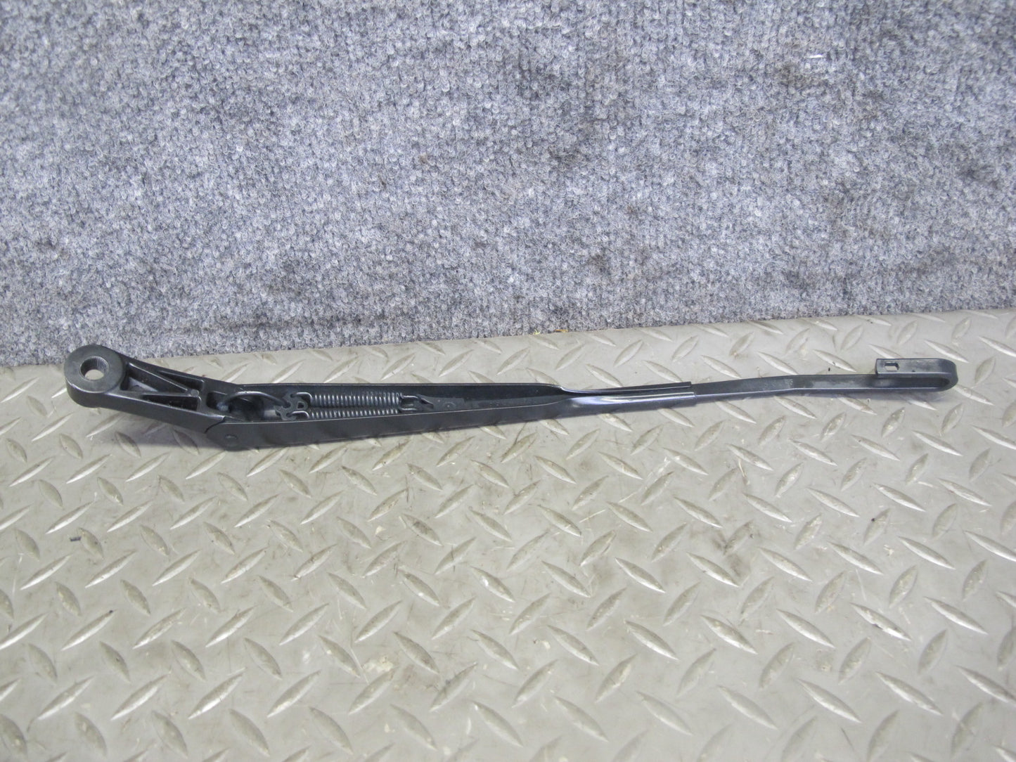 1997-2004 Porsche Boxster 986 Front Left & Right Side Windshield Wiper Arm Set