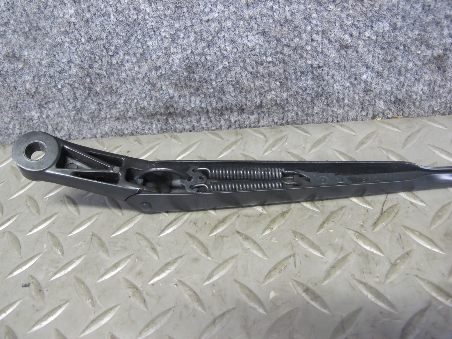 1997-2004 Porsche Boxster 986 Front Left & Right Side Windshield Wiper Arm Set
