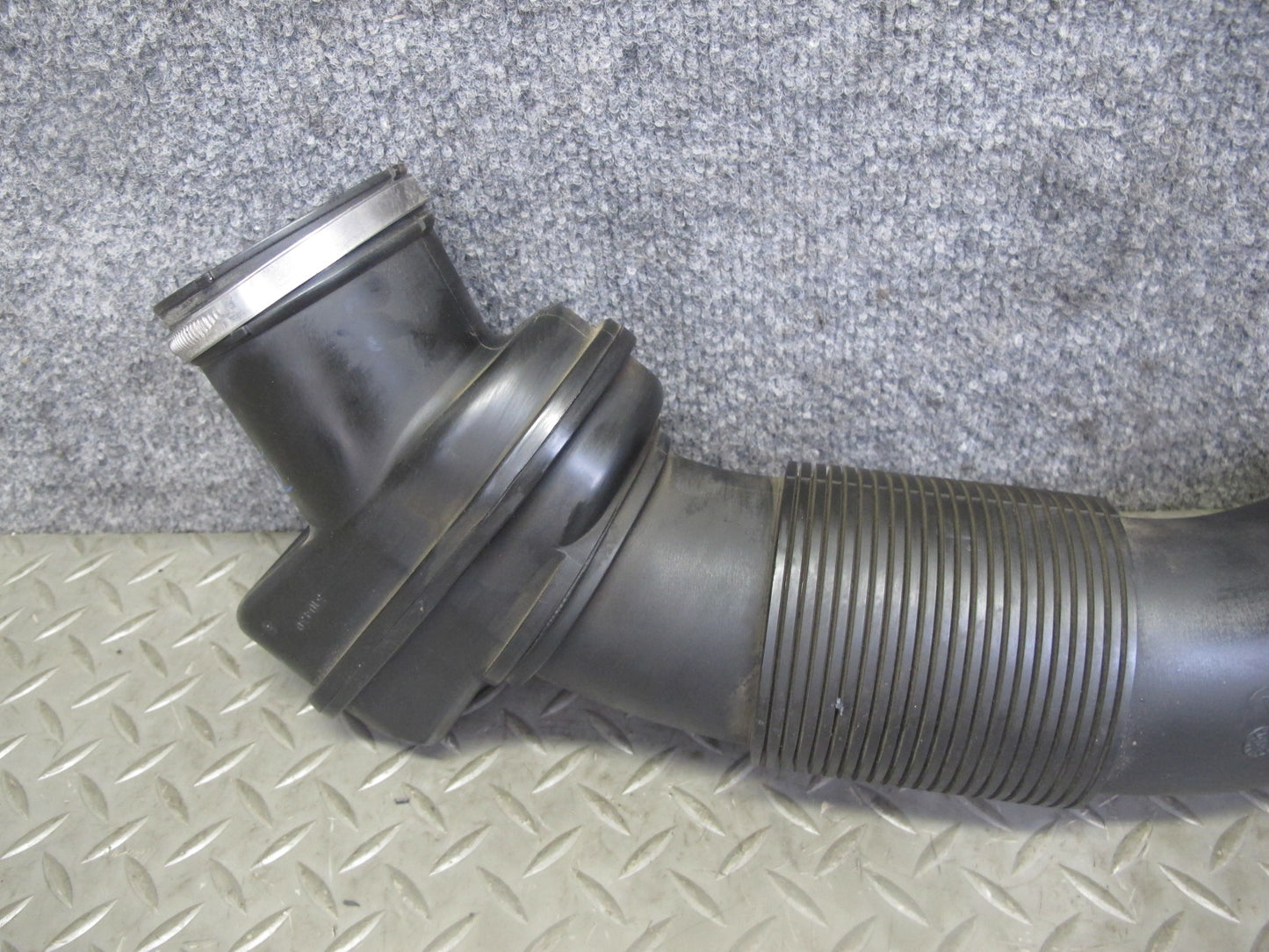 2000-2004 Porsche Boxster 986 Manual Trans Engine Air Intake Hose Tube Pipe