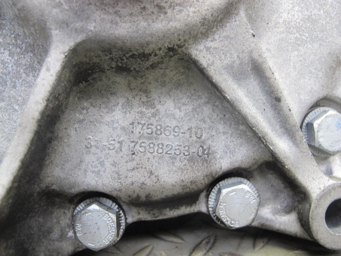 2010-2013 BMW E70 E71 X5M X6M AWD Front Differential Carrier 3.91 Ratio 96k