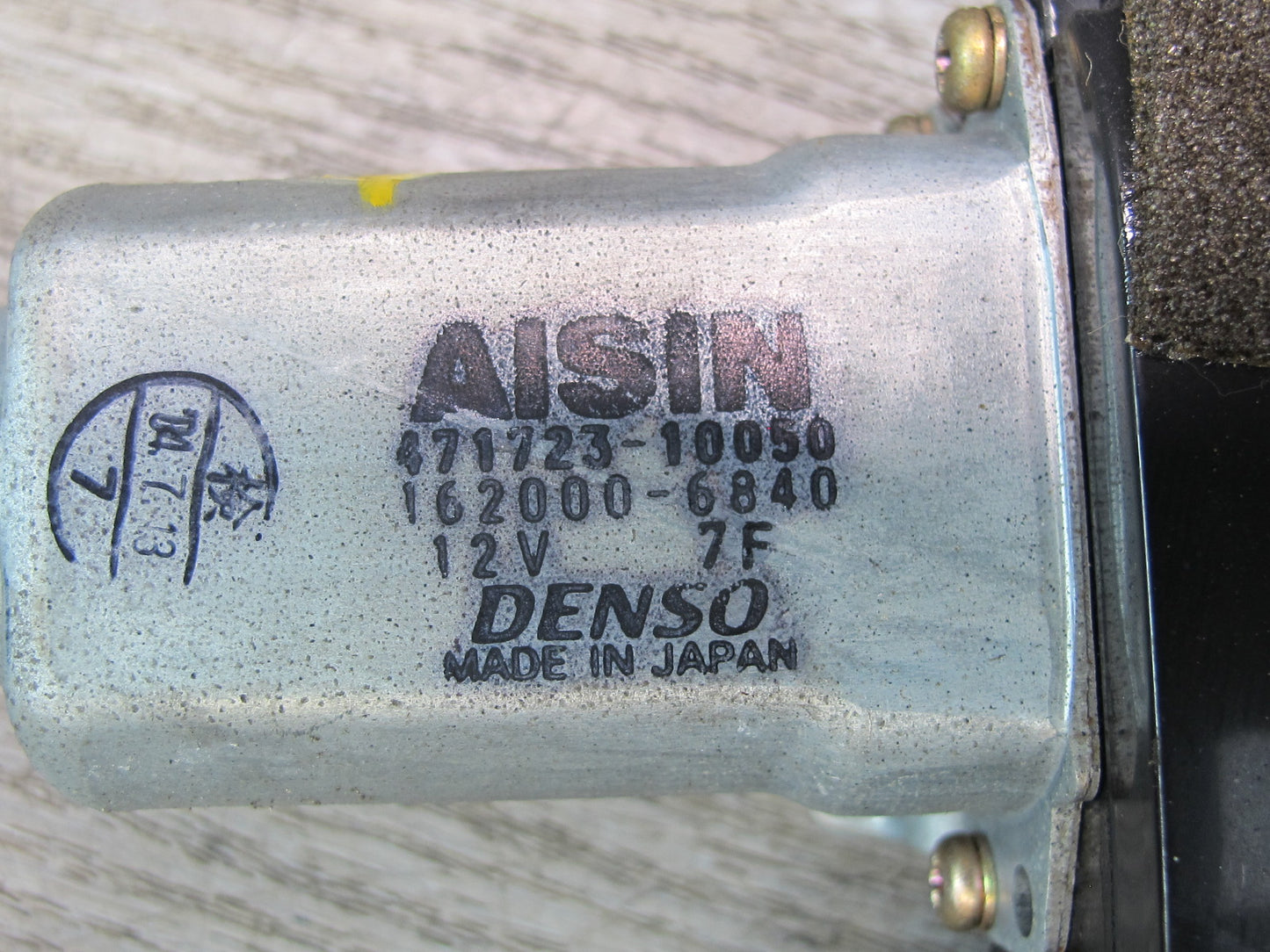 01-05 Lexus JCE10L IS300 Sunroof Motor Drive Unit 63260-53030 OEM
